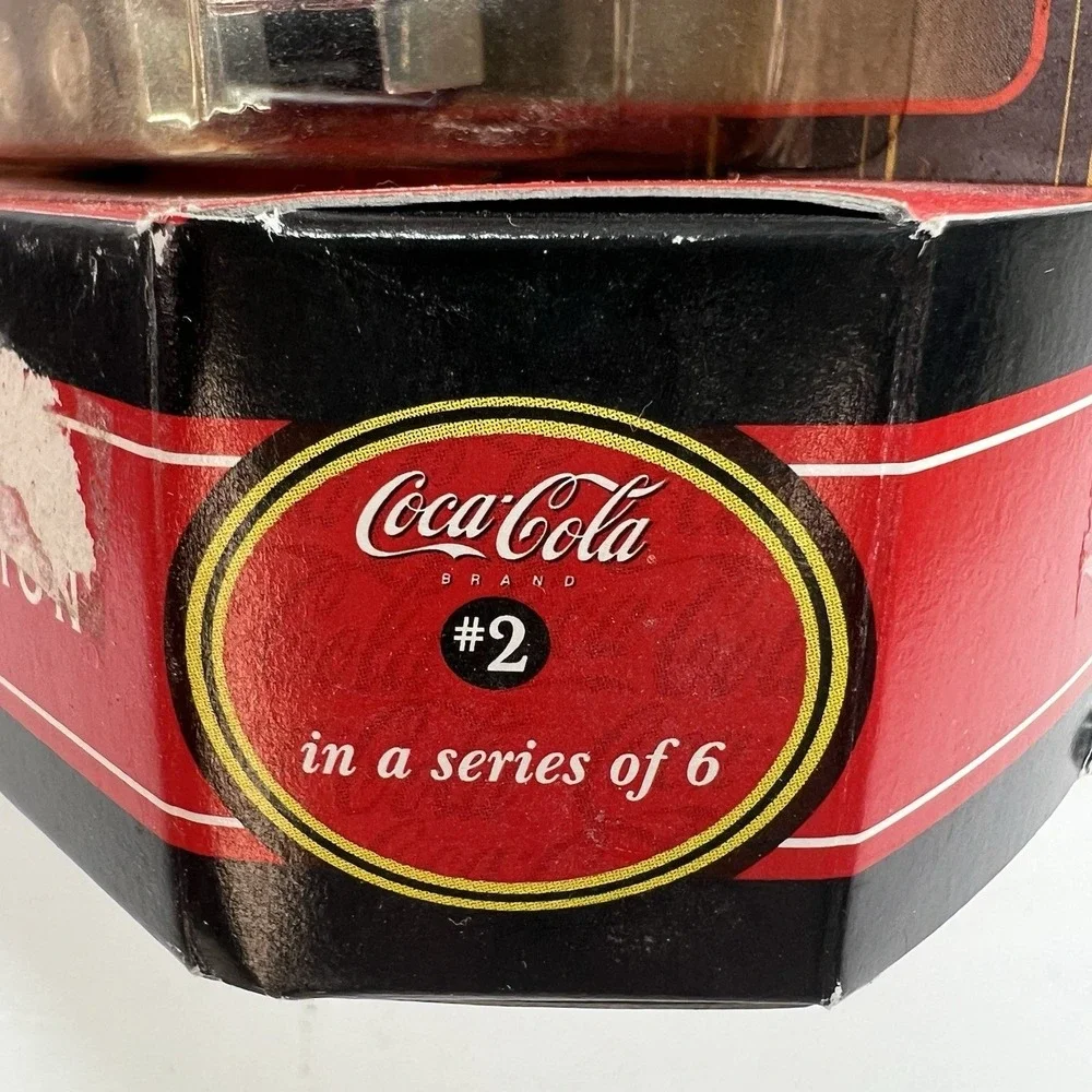 Matchbox Coca-Cola Truck Germany Mercedes-Benz Actros Red Green New 95344
